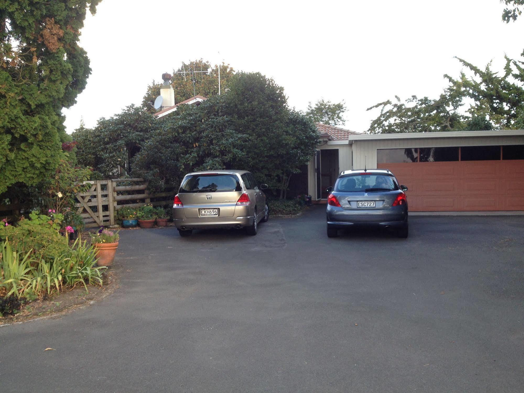 Bluebell Lodge&Cottage Hastings Exteriör bild